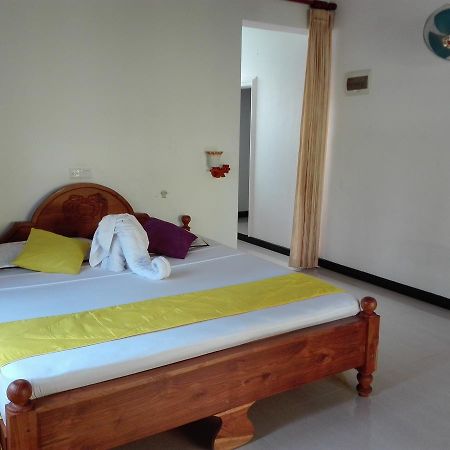 Sampath Villa Aluthgama Esterno foto