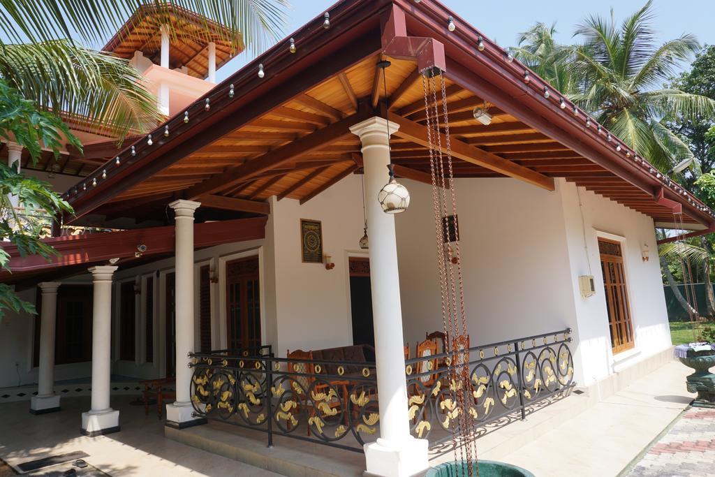 Sampath Villa Aluthgama Esterno foto